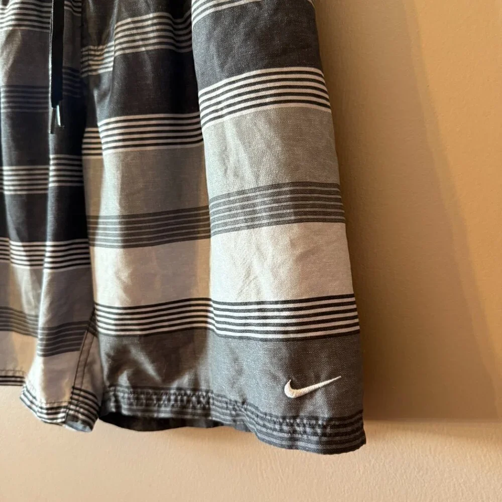 Youth Boy's M Nike Big Boys Volley Swim Shorts Black Gray Stripes Beach Summer